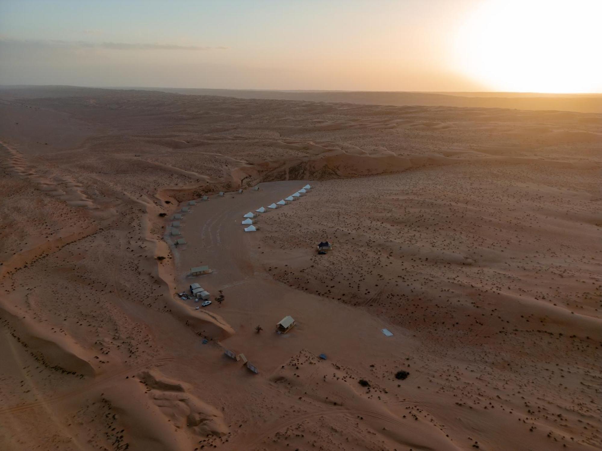 Adventurer Camp Hotell Al Wāşil Eksteriør bilde