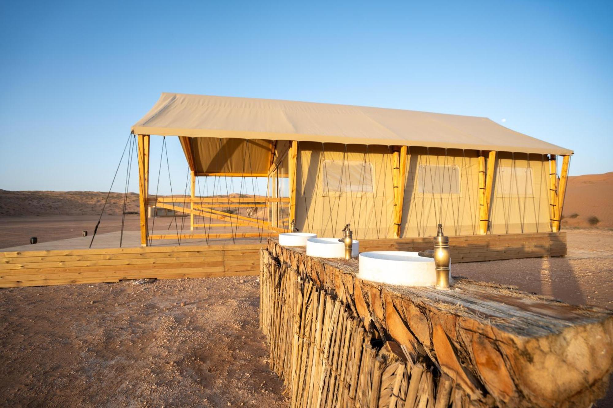 Adventurer Camp Hotell Al Wāşil Eksteriør bilde