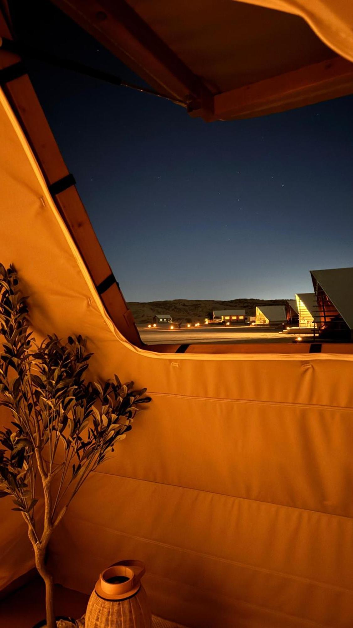 Adventurer Camp Hotell Al Wāşil Eksteriør bilde